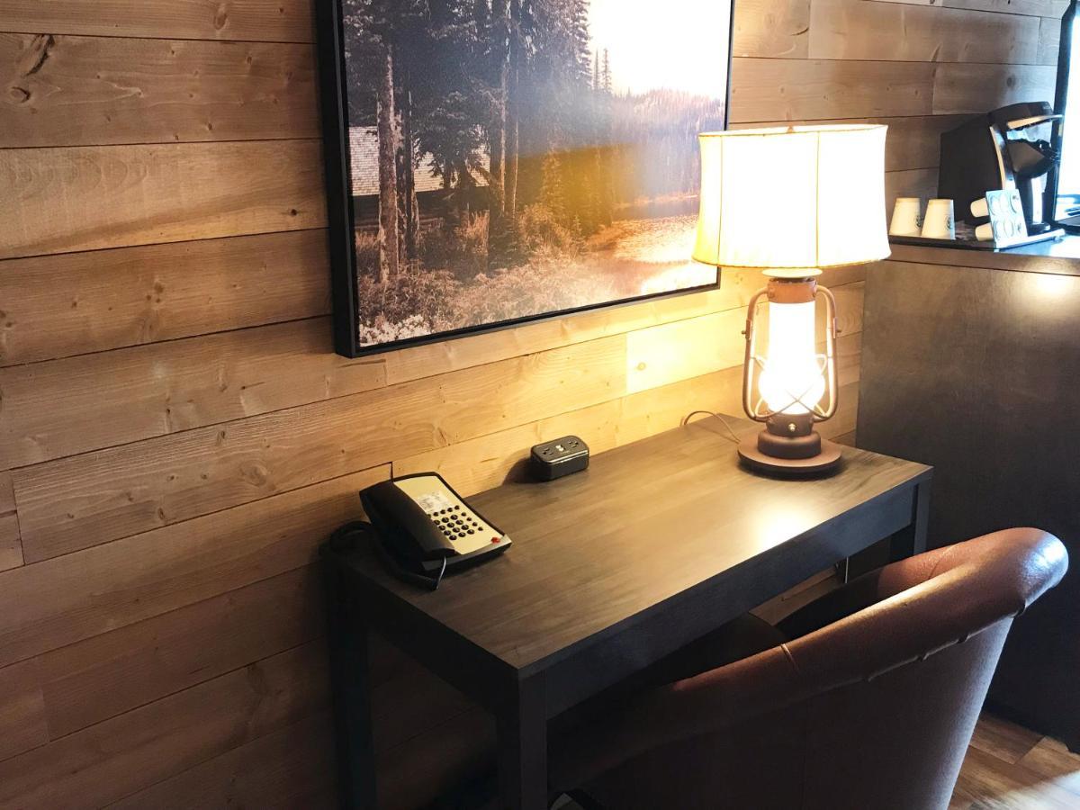 Copper River Inn Fort Frances Extérieur photo
