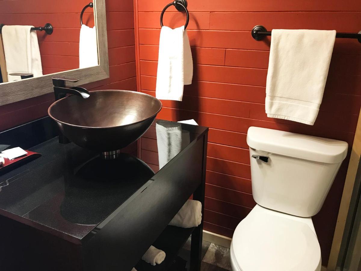 Copper River Inn Fort Frances Extérieur photo